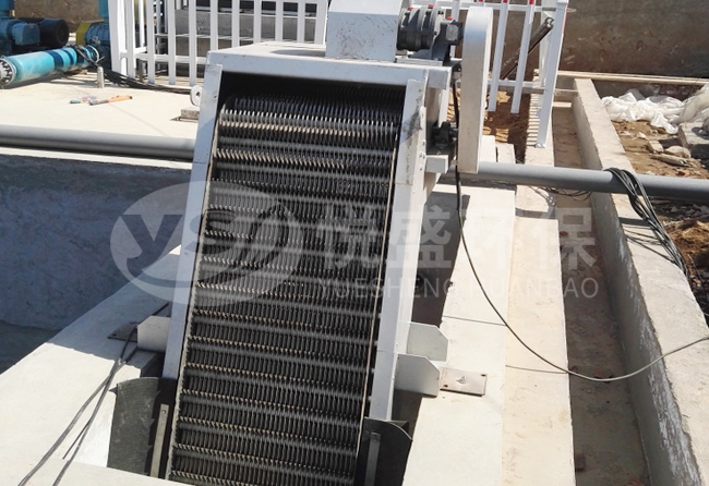 回转式格栅除污机